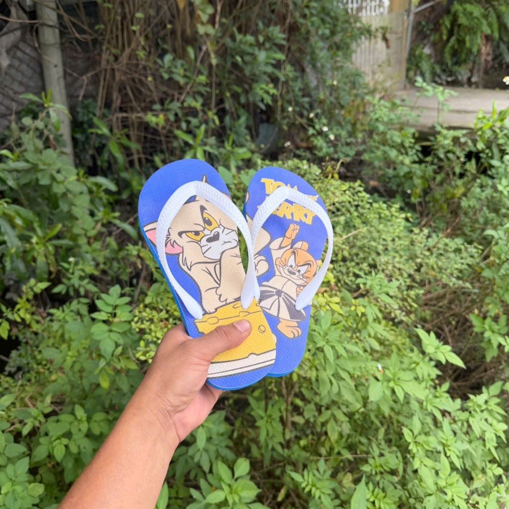 Dép kẹp nam Thái Lan xỏ ngón tông lào cao su. One piece bền bỉ cá tính