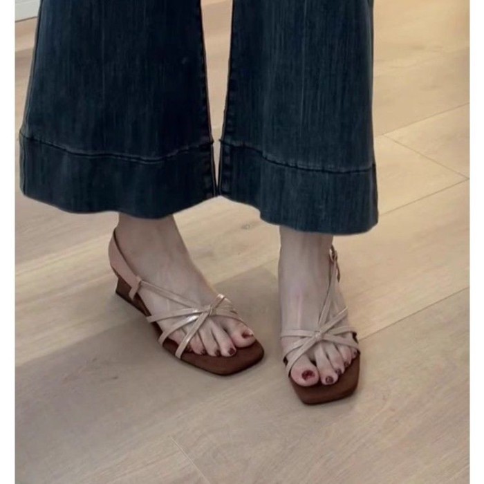 Giày sandal đế dày kiểu Pháp dành cho nữ dép quai ngang mùa hè