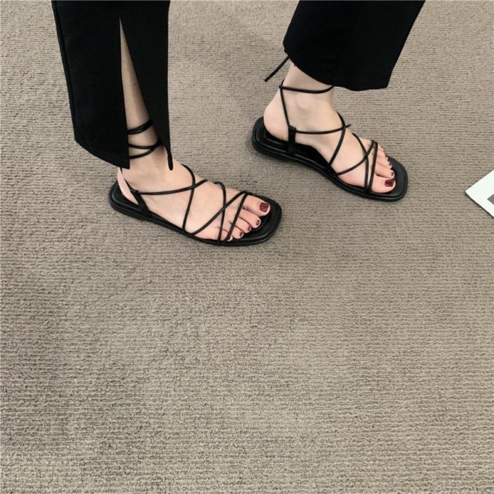 La Mã Giày Sandal Nữ Mùa Hè Ins Đa Năng Đáy Bằng Sinh Viên Phong Cách Hàn Quốc Thiết Kế Quai Cổ Tíc