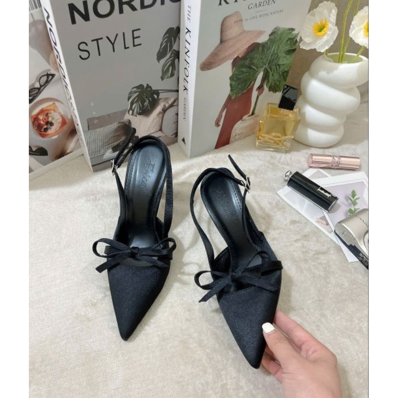 Giày Mũi Nhọn 7p ,9p Chất Lụa Cao Cấp Hậu Khoá Phù Hợp Đi Chơi Đi Tiệc LC112